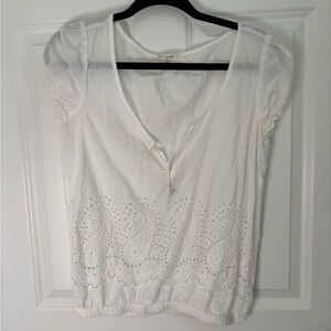 American Eagle eyelet top Size Small